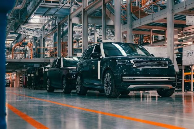 JLR-Range-Rover-Solihull-cropped.jpg